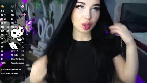 scarlettjakobs online show from 12.04.25