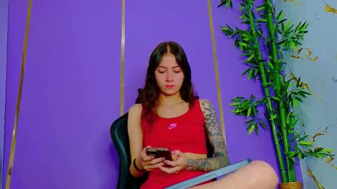 Snapshot of scarlettjones_x chatting on 10.06.25 Scarlet online show from 10.06.25