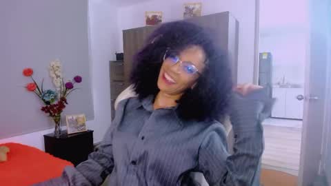 Snapshot of scarlettmalbec chatting on 04.29.26 Scarlett online show from 04.29.26