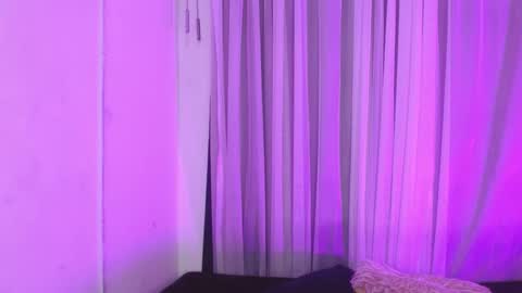 Scarlett online show from 11.25.25