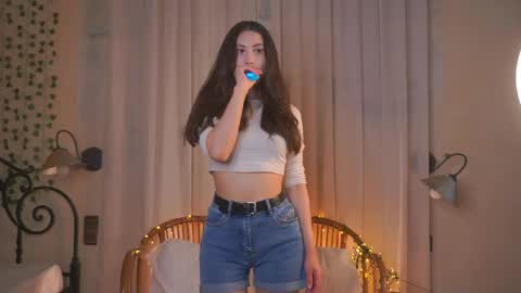 My name is Linda but you can call me Lin online show from 04.11.26