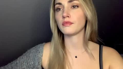 ScarlettxBlonde online show from 04.22.26
