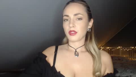 Snapshot of scarlettxblonde chatting on 06.16.26 ScarlettxBlonde online show from 06.16.26