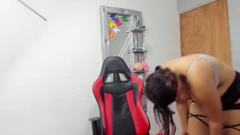 Snapshot of scarllet_lan chatting on 12.07.24 scarllet_lan online show from 12.07.24