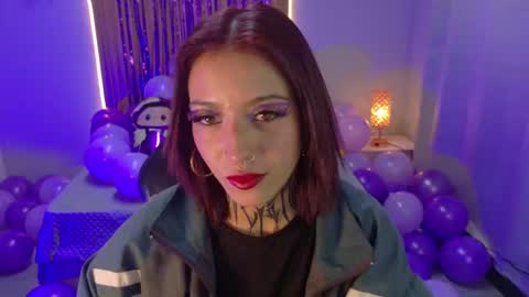 Scarllett online show from 11.05.25