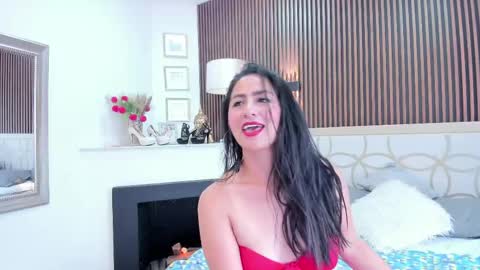 Scarlet  online show from 04.17.26