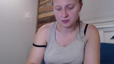 Snapshot of scartit chatting on 04.26.26 ScarTit Bernhard online show from 04.26.26