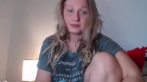 Snapshot of scartit chatting on 05.03.26 ScarTit Bernhard online show from 05.03.26