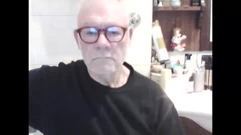 Snapshot of schizzodoro chatting on 11.01.25 schizzodoro online show from 11.01.25