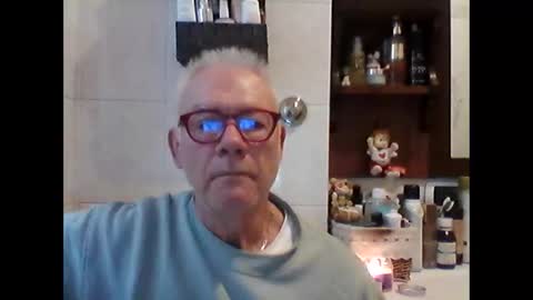 Snapshot of schizzodoro chatting on 11.09.25 schizzodoro online show from 11.09.25