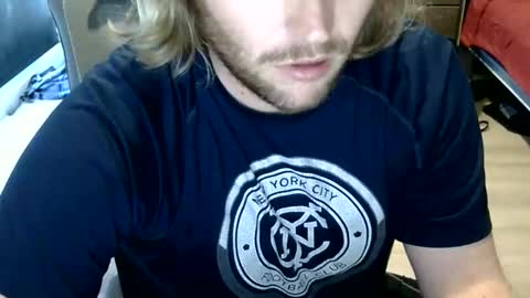 Snapshot of schmizz09 chatting on 03.17.26 schmizz09 online show from 03.17.26