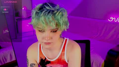 Snapshot of school_love chatting on 01.22.25 Rina online show from 01.22.25