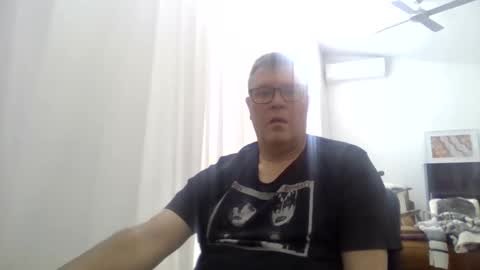 Snapshot of scoobs71 chatting on 06.11.26 Scoobs online show from 06.11.26