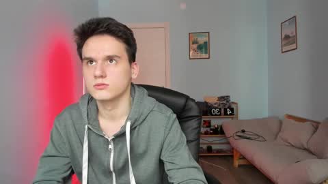 Thomas brunette and Alex blond online show from 02.03.25