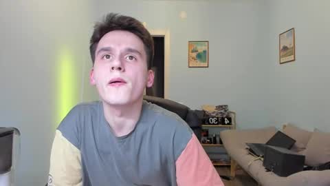 Thomas brunette and Alex blond online show from 03.06.25