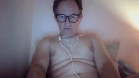 Snapshot of scotchwhieskie chatting on 05.31.26 scotchwhieskie online show from 05.31.26