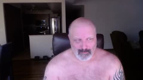 Snapshot of scott35inmentor chatting on 12.14.25 scott35inmentor online show from 12.14.25