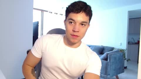 Snapshot of scott_brasher1 chatting on 03.17.26 Twitter Scott brasher1 Instagram Camiloestuardo2 online show from 03.17.26