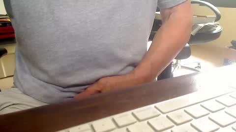 Snapshot of scottalone chatting on 12.25.24 Scott online show from 12.25.24