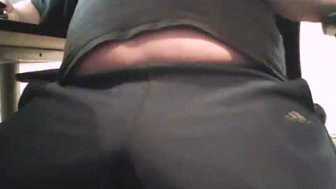 Snapshot of scottie813 chatting on 03.05.25 scottie813 online show from 03.05.25