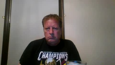 Snapshot of scottpbi52 chatting on 07.22.26 scottpbi52 online show from 07.22.26
