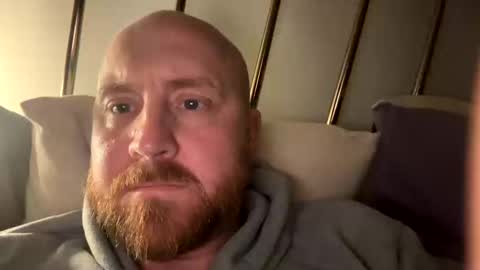 Snapshot of scottric chatting on 02.09.25 SexyDaddy online show from 02.09.25