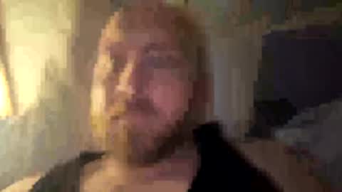 Snapshot of scottric chatting on 02.10.25 SexyDaddy online show from 02.10.25