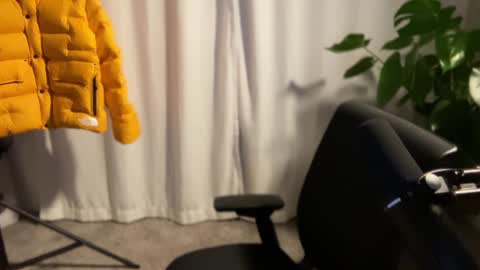 Snapshot of scottybeam chatting on 12.04.24 Scotty online show from 12.04.24