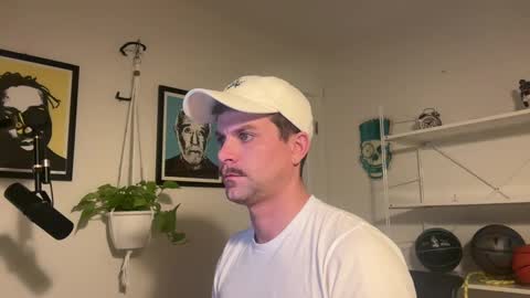 Snapshot of scottybeam chatting on 02.22.25 Scotty online show from 02.22.25