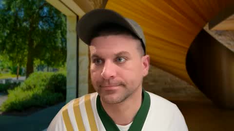 Snapshot of scottybeam chatting on 12.01.25 Scotty online show from 12.01.25