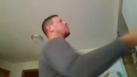 scottydoesntknow0 online show from 01.02.25