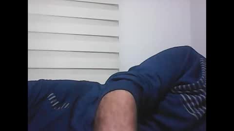 Snapshot of screw2 chatting on 04.03.26 Evren online show from 04.03.26