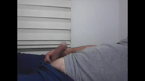 Snapshot of screw2 chatting on 04.16.26 Evren online show from 04.16.26