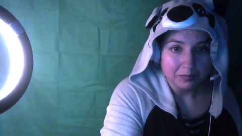 Danni online show from 01.13.25