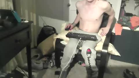 Snapshot of sdseventy chatting on 02.21.25 ObvHype online show from 02.21.25