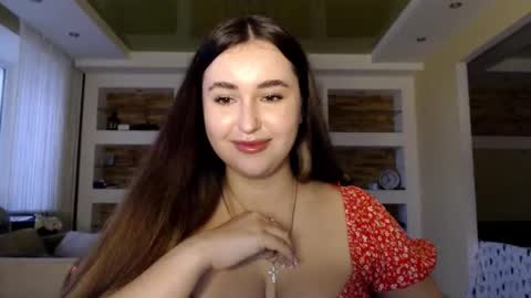 Elizabeth  online show from 01.10.25