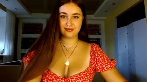 Elizabeth  online show from 11.08.25