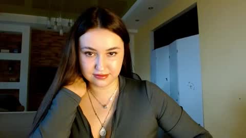 Elizabeth  online show from 03.03.26