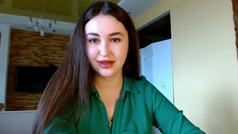 Elizabeth  online show from 04.22.26