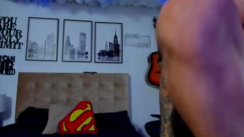 Snapshot of sean_carrera69 chatting on 06.10.26 Sean Carrera online show from 06.10.26