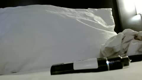 Snapshot of seanjohnsen chatting on 01.20.25 seanjohnsen online show from 01.20.25