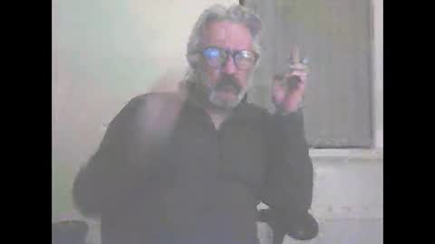 Snapshot of seantheflyer chatting on 09.25.25 seantheflyer online show from 09.25.25