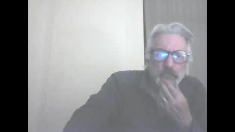 Snapshot of seantheflyer chatting on 09.26.25 seantheflyer online show from 09.26.25