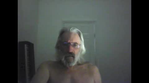 Snapshot of seantheflyer chatting on 02.14.26 seantheflyer online show from 02.14.26