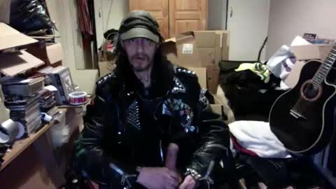 Snapshot of seasidesteve71 chatting on 04.19.26 seasidesteve71 online show from 04.19.26