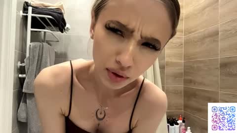 Kate online show from 05.17.26