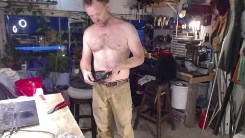 Seattlemanwhore online show from 10.26.25