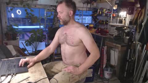 Seattlemanwhore online show from 11.20.25