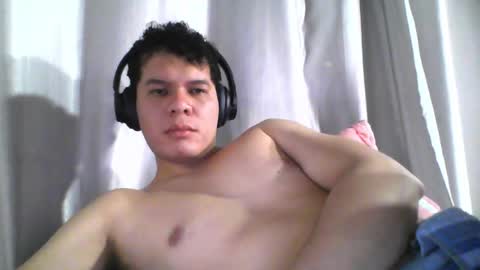 Snapshot of seb5758 chatting on 11.14.25 Seb online show from 11.14.25