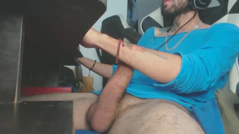 Snapshot of sebas21cm1 chatting on 02.21.25 sebas21cm1 online show from 02.21.25